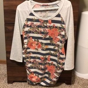 Hello Miz XL Maternity shirt